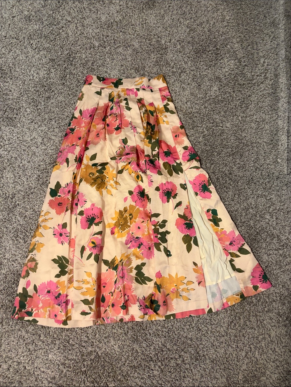 Pleated floral skirt